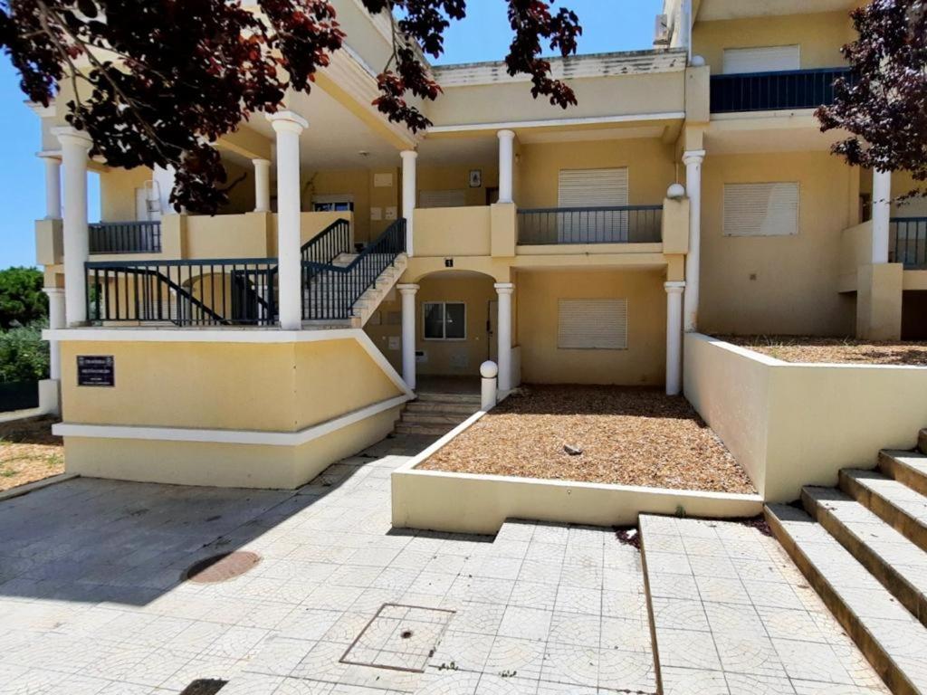 Blife Macaya Private Rooms Faro Exterior photo
